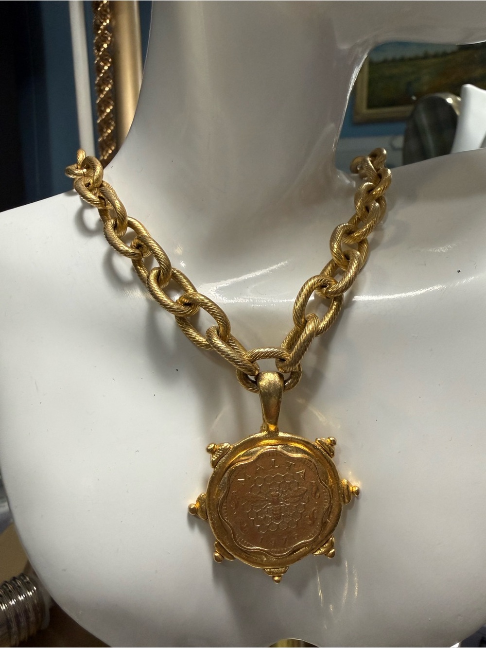 24GP Susan Shaw Medallion Toggle Necklace
